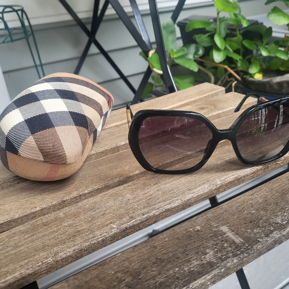 Discontinued Burberry Shades